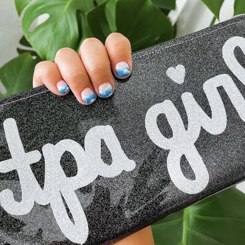 🌟 Create Your Own Glitter Vinyl Clutch! 🌟