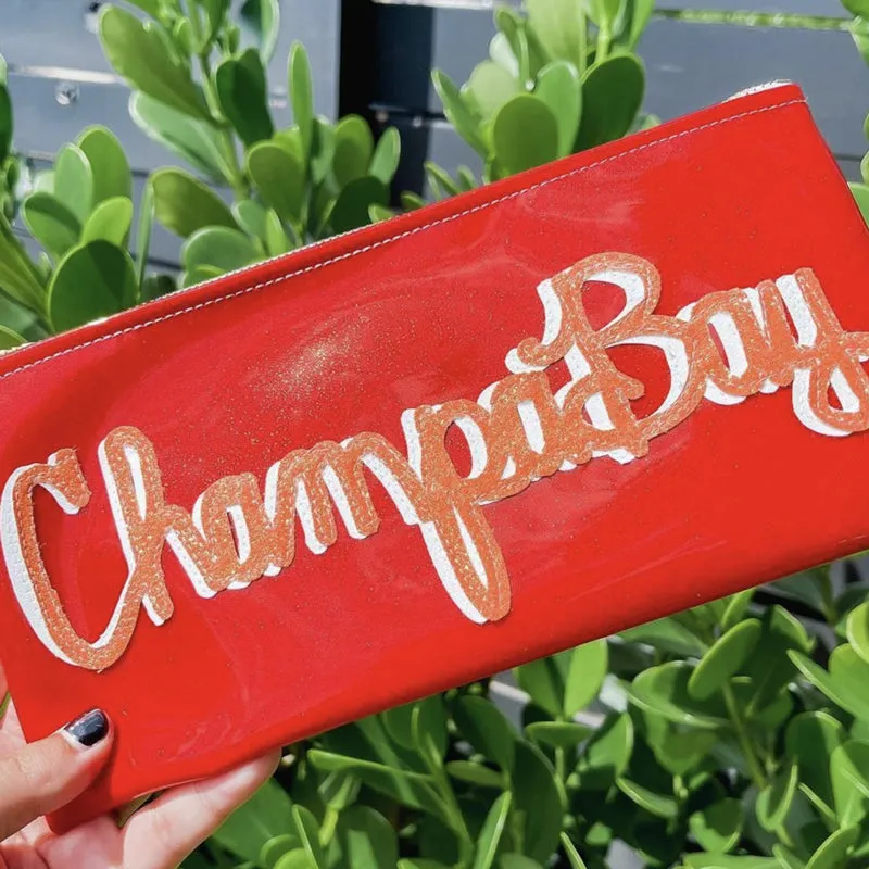 🌟 Create Your Own Glitter Vinyl Clutch! 🌟