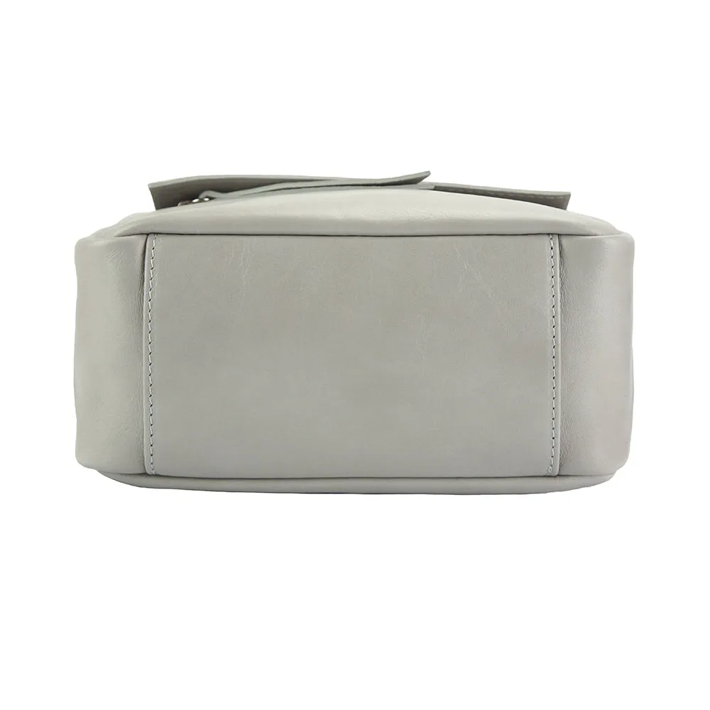 Lorena leather Handbag