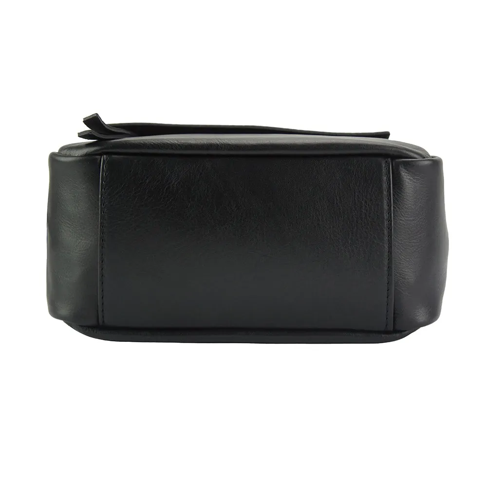 Lorena leather Handbag
