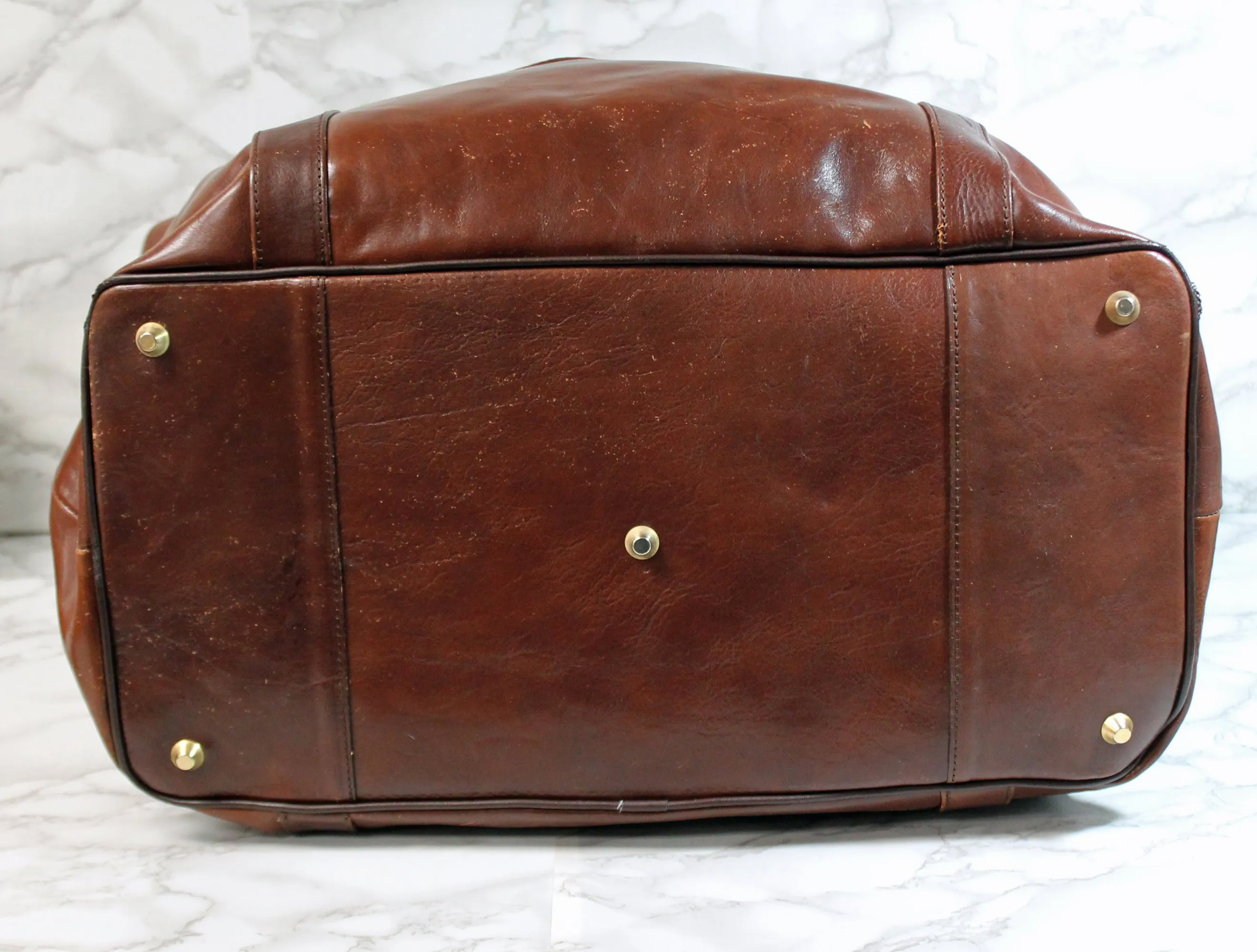 Valentina Purse: Brown Weekender Duffle Bag