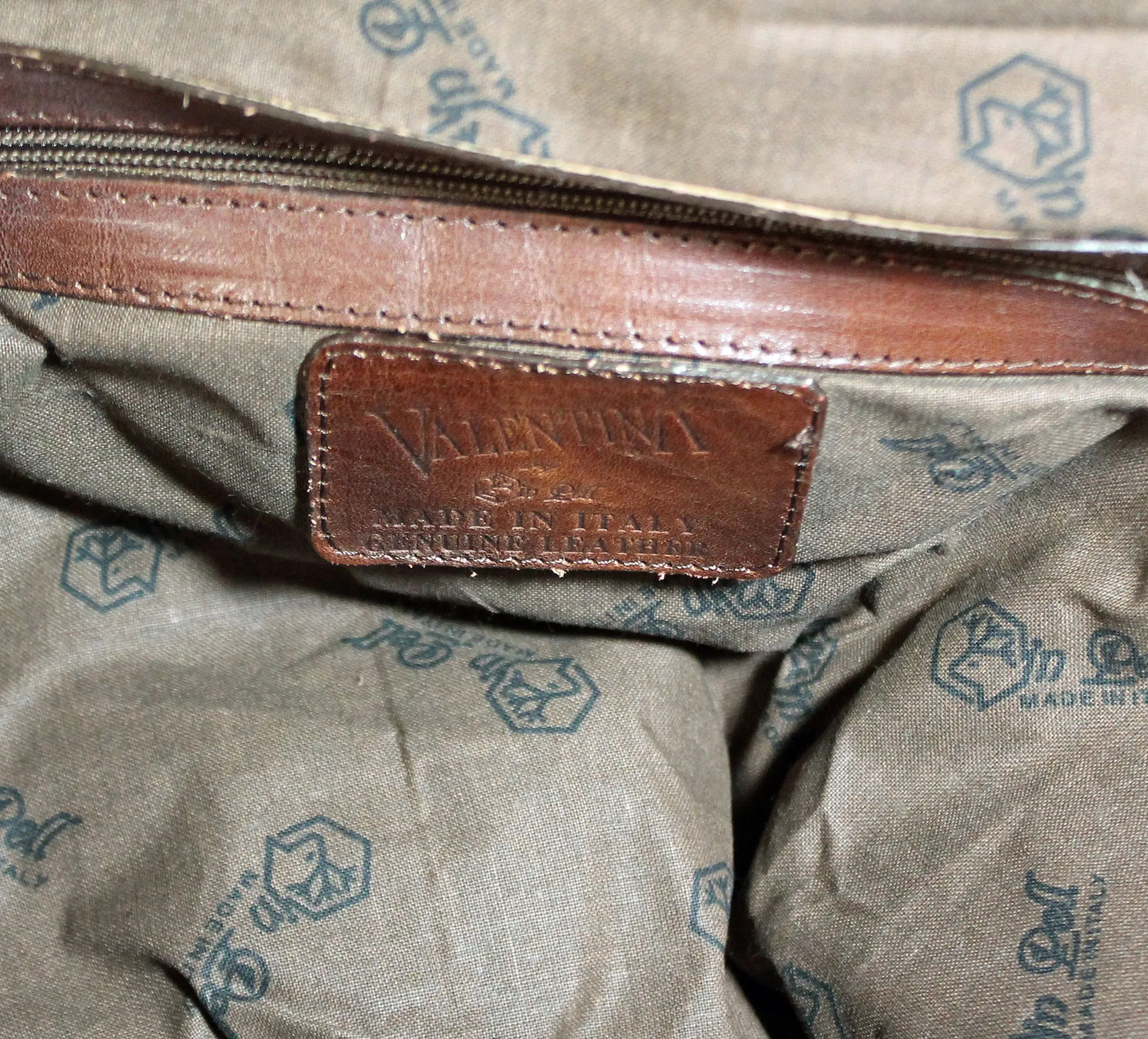 Valentina Purse: Brown Weekender Duffle Bag